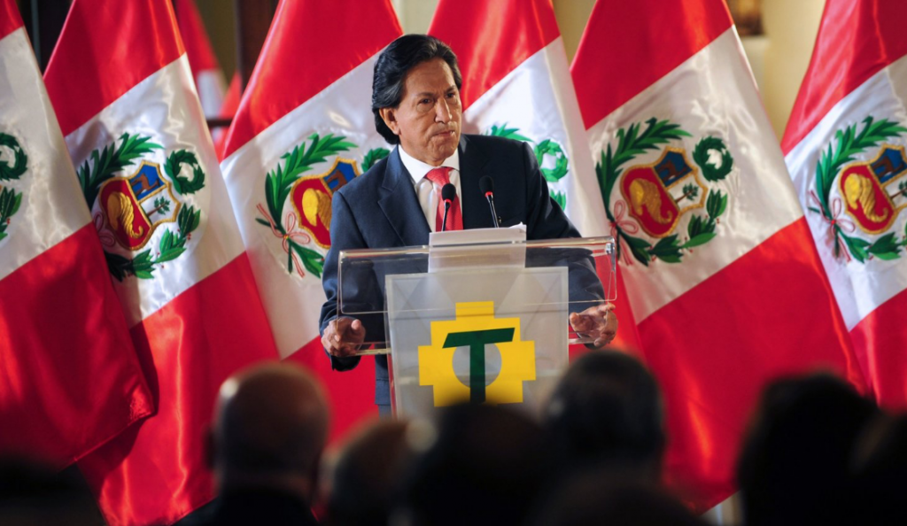 Hechos históricos del Perú línea de tiempo Alejandro Toledo